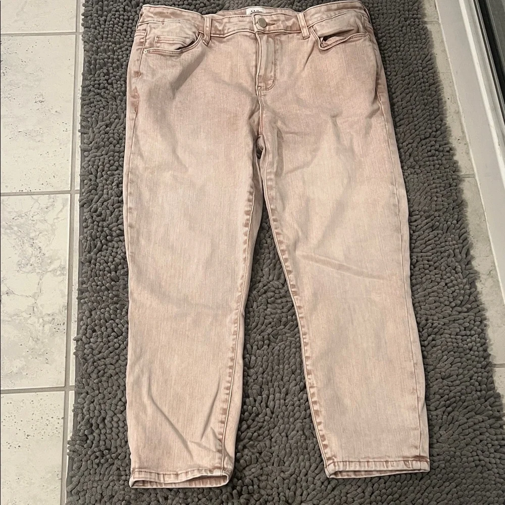Wash Lab Chic Silvery Blush Cropped Jeans - Picture 1 of 9